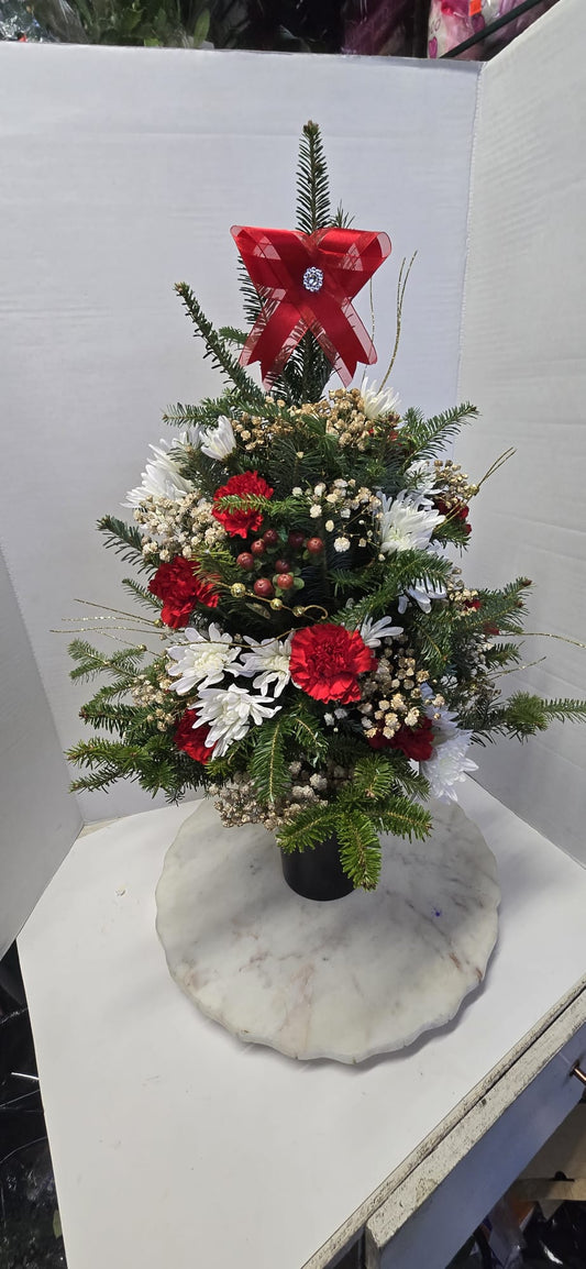 Luxurious Natural Pine Arrangement with Red Carnations and Golden Accents