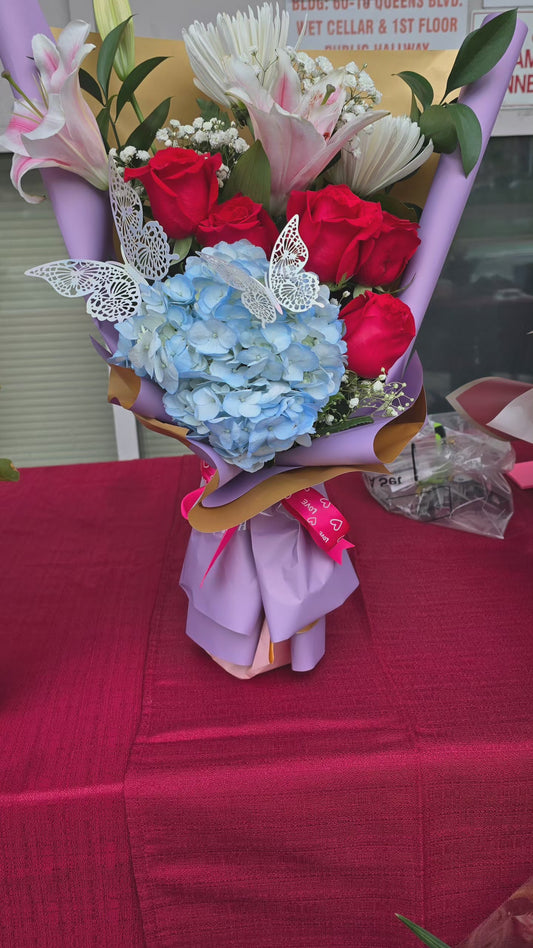 sky blue hydrangeas floral arrangement